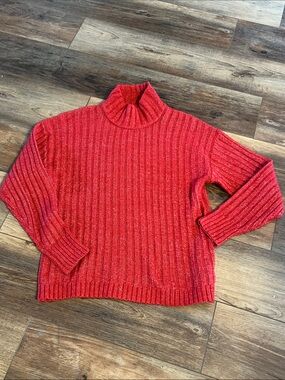 M (8-10) Women’s Time and Tru Red marled Ribbed Turtleneck Sweater lightweight
